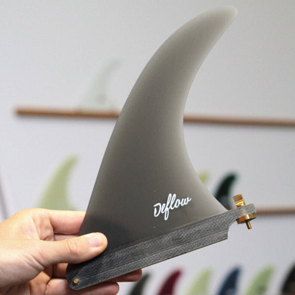 Deflow Mini Cream longboard fin - The Mysto Spot