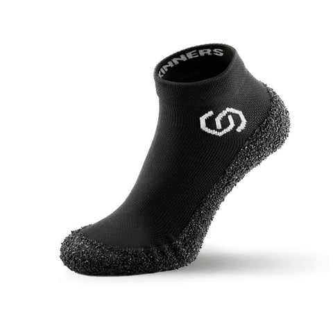 Skinners Footwear - Black Line - White
